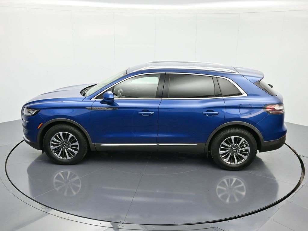 Used 2021 Lincoln Nautilus FWD w/ Equipment Group 101A image 34