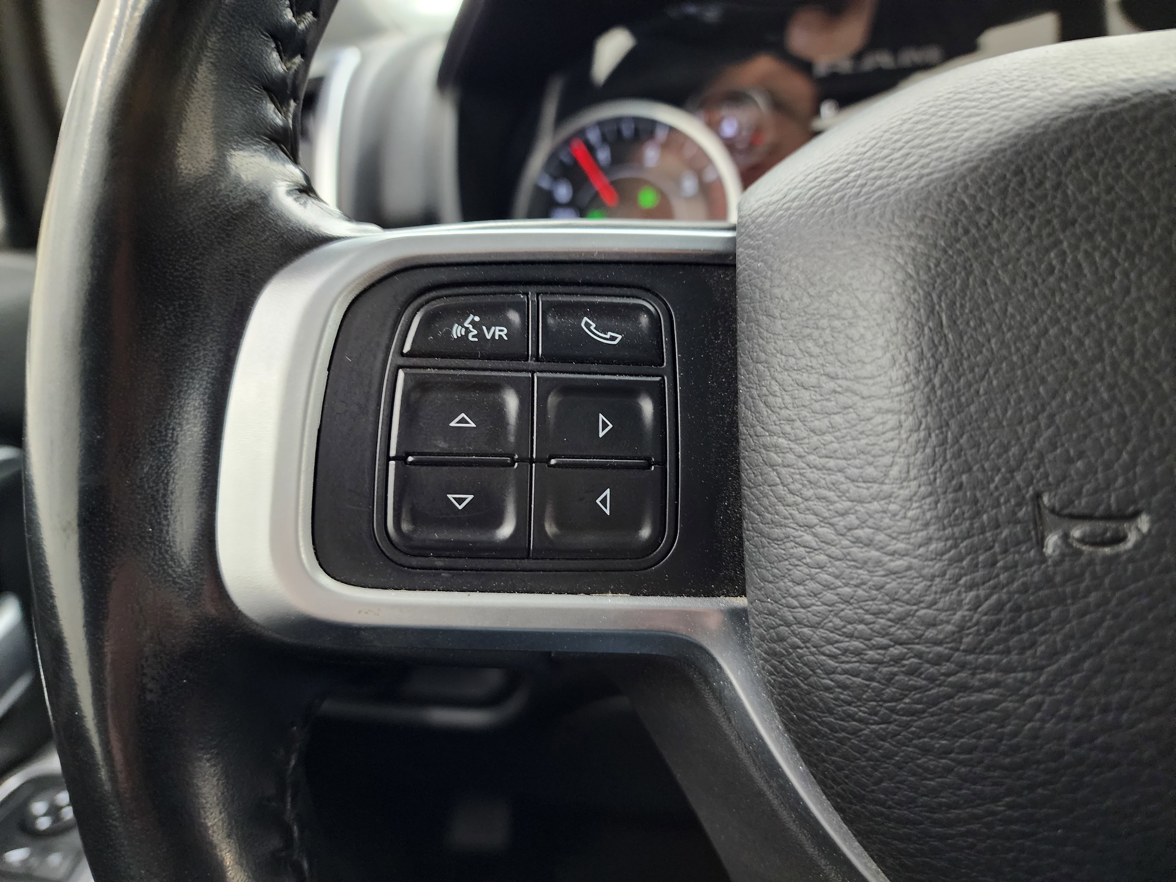 Used 2020 RAM 2500 Big Horn w/ Night Edition image 19