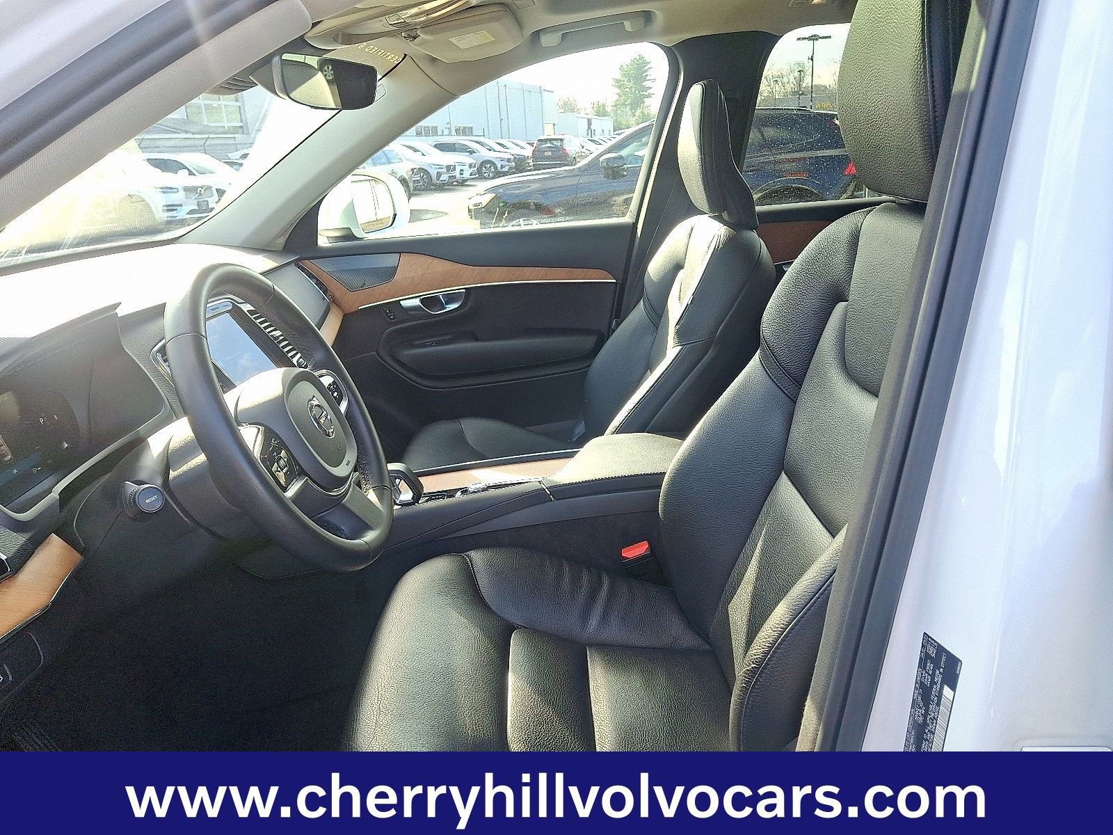 Certified 2023 Volvo XC90 B5 Plus w/ Protection Package Premier image 14