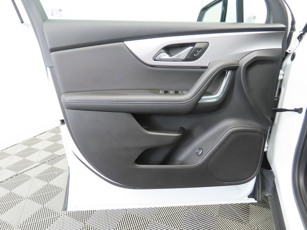 Used 2022 Chevrolet Blazer LT image 22