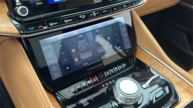 Used 2023 Jeep Grand Wagoneer L Series III w/ Rear Seat Video Group 1 image 23