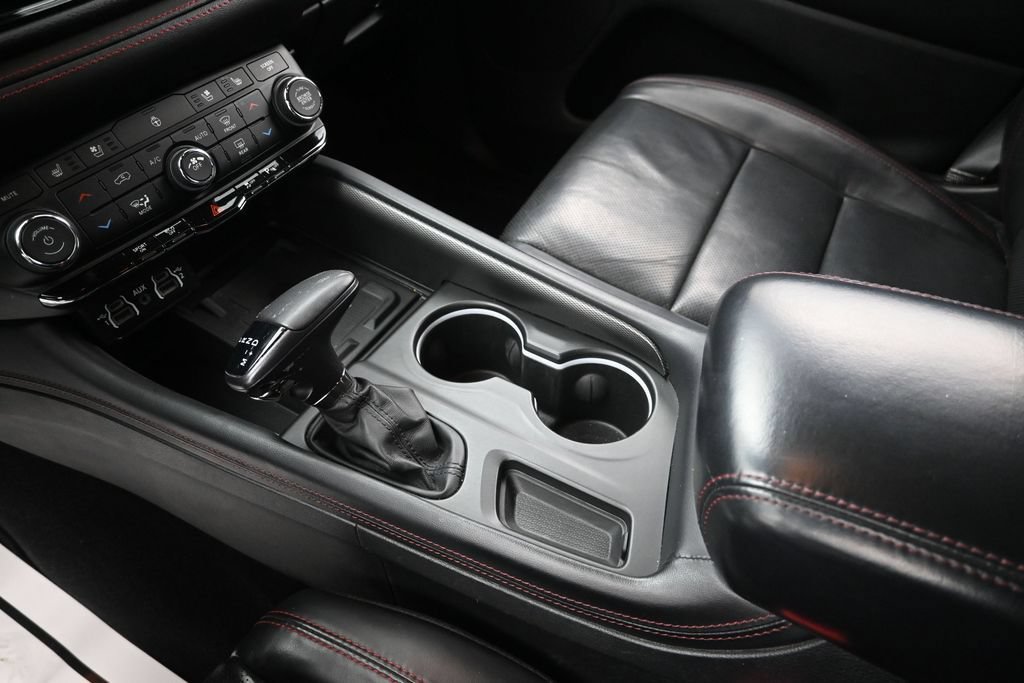 Used 2024 Dodge Durango R/T RWD image 16