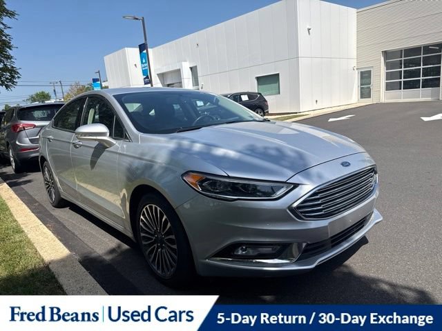 Used 2017 Ford Fusion SE w/ Fusion SE Technology Package