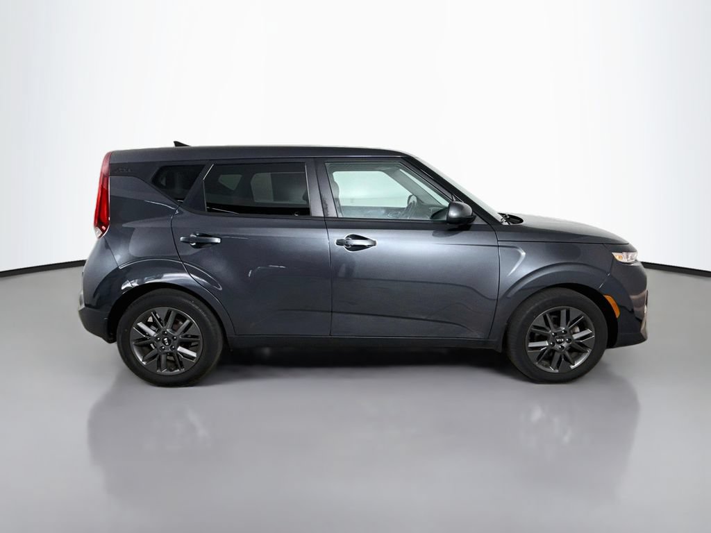 Used 2021 Kia Soul EX FWD image 9