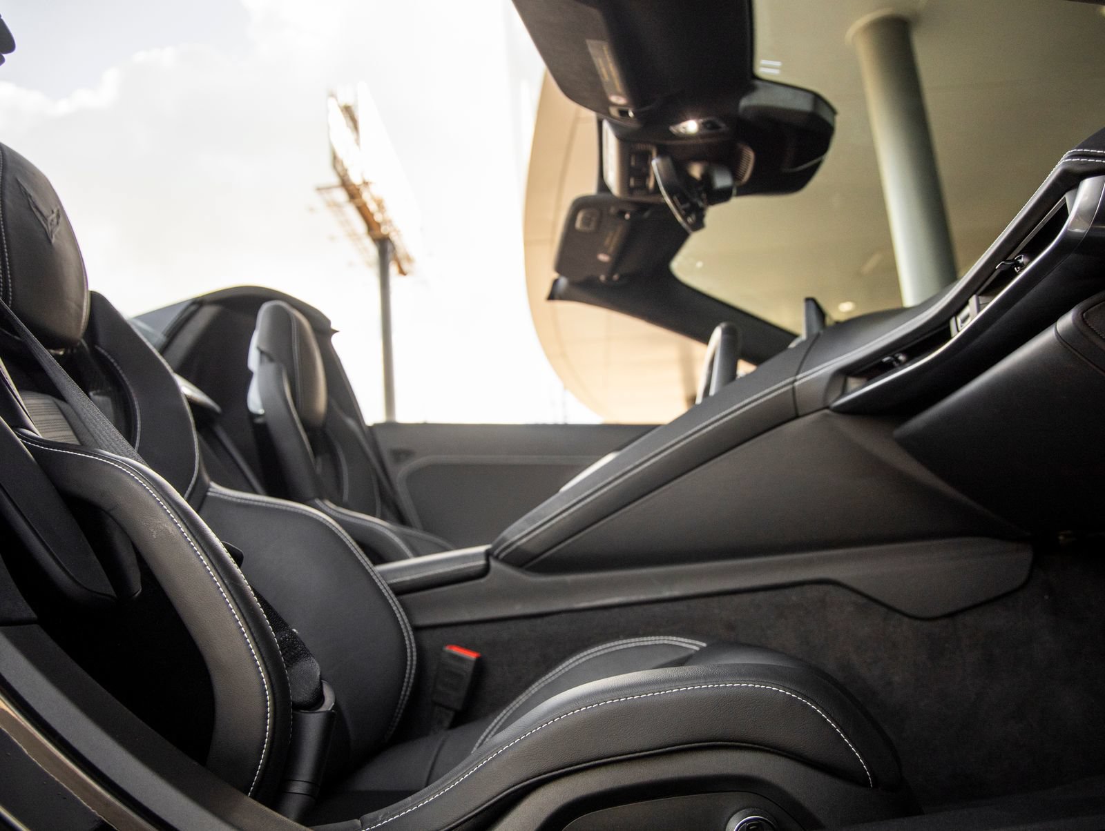 Used 2024 Chevrolet Corvette Stingray Premium Conv w/ Z51 Performance Package RWD image 30