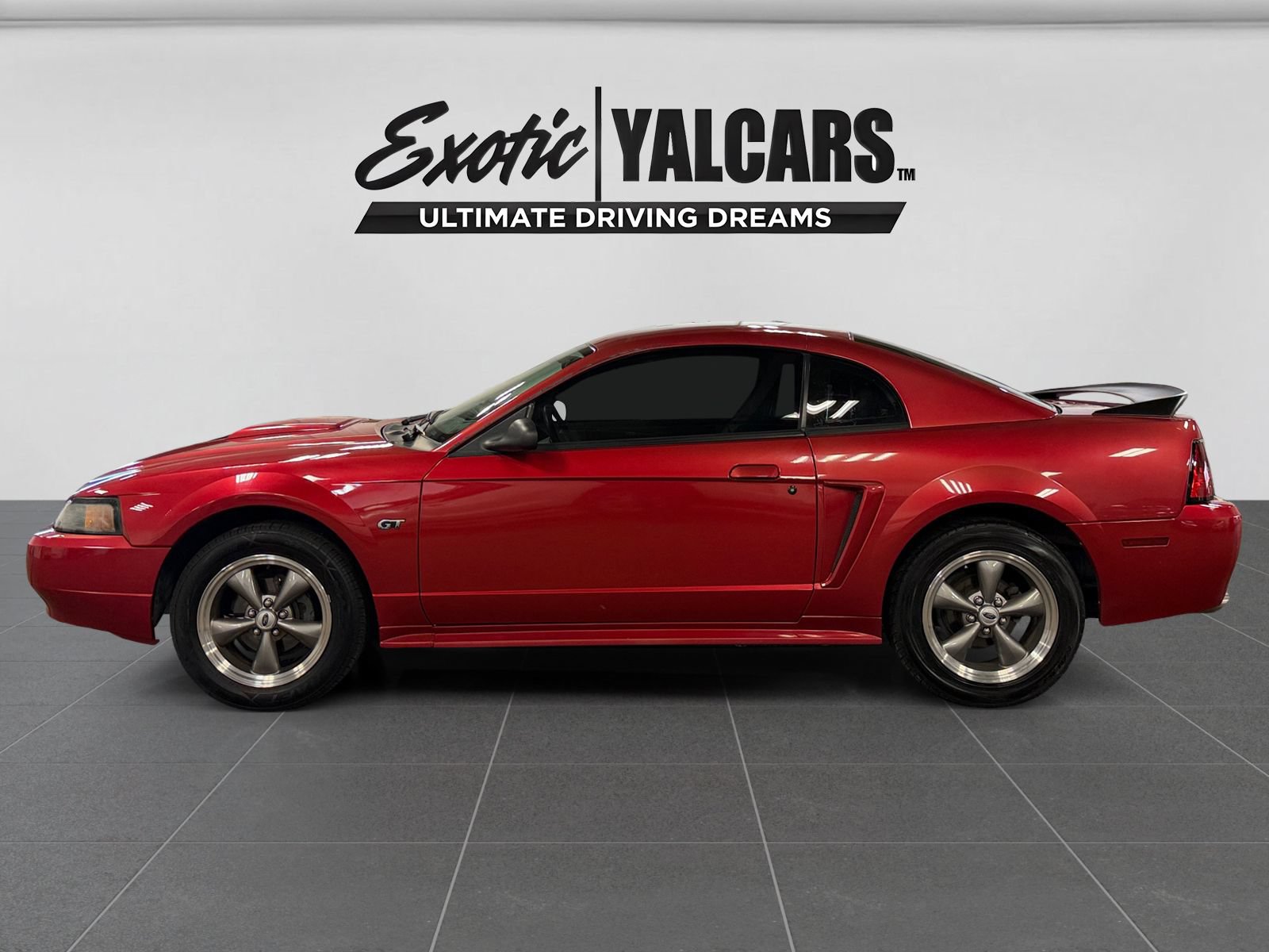 Used 2000 Ford Mustang GT RWD image 2