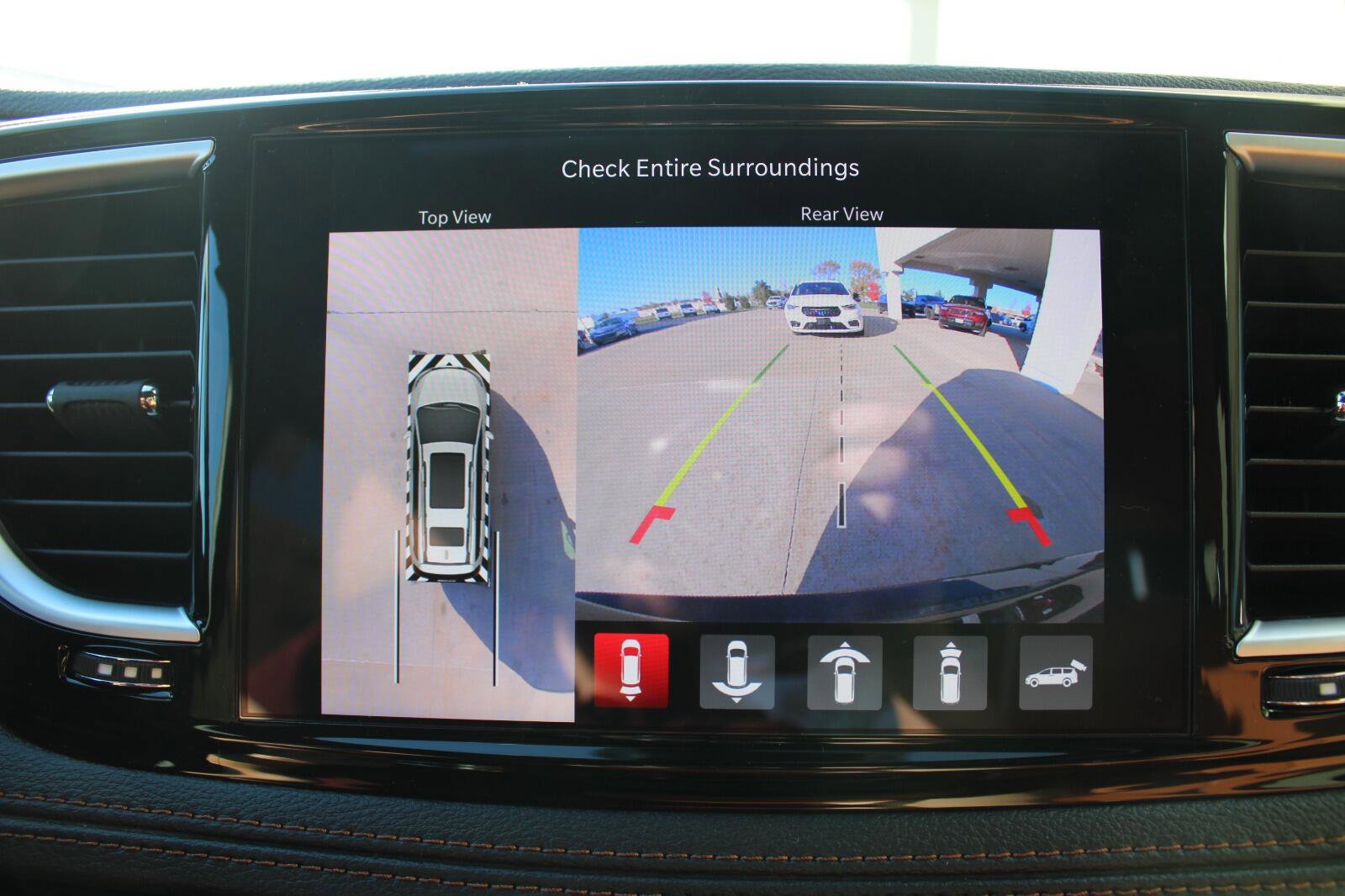 New 2026 Chrysler Pacifica Pinnacle image 21
