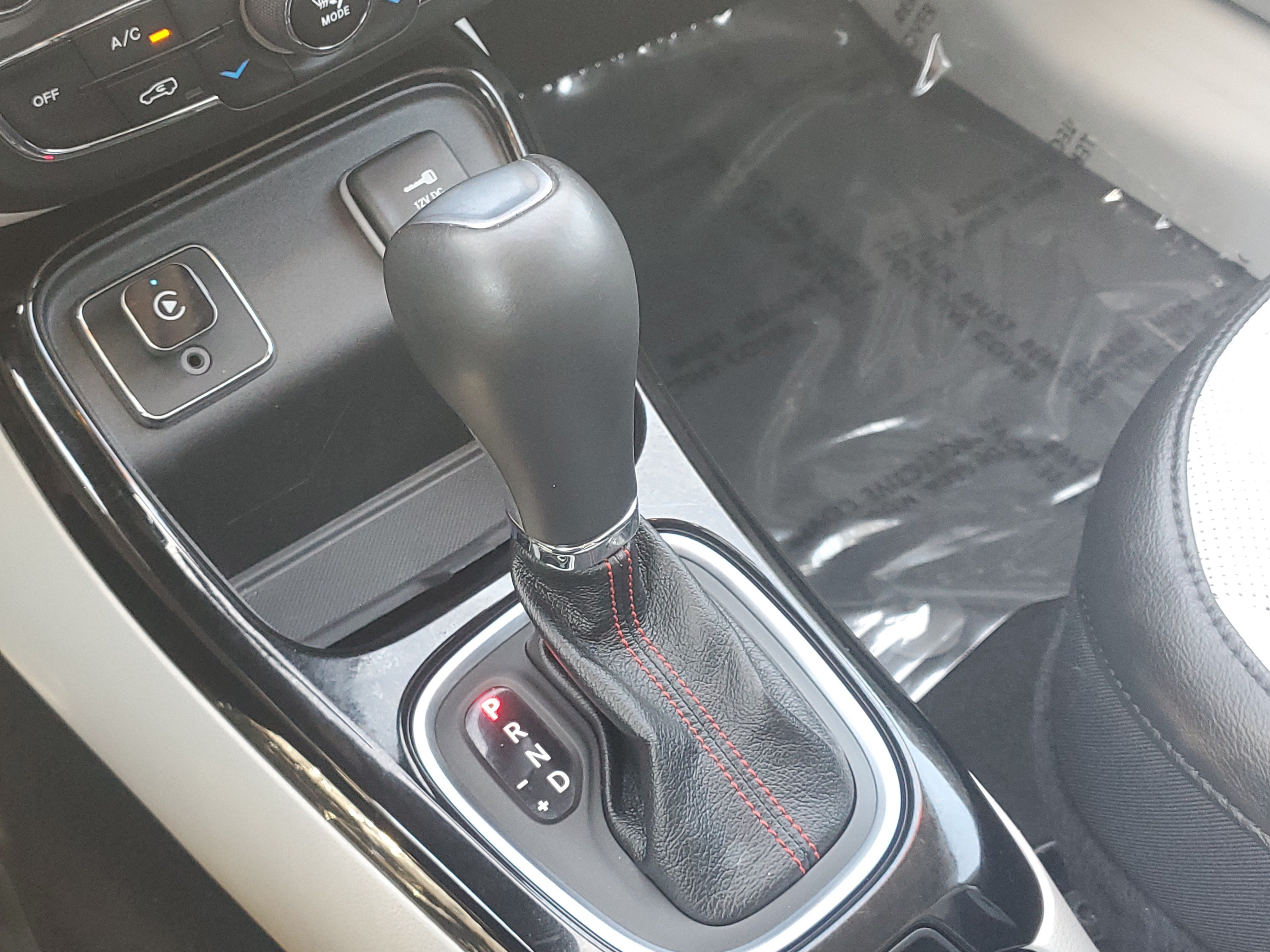 Used 2021 Jeep Compass Limited w/ Elite Interior Group FWD image 30