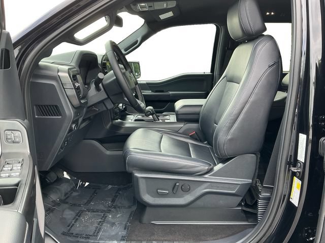 Used 2025 Ford F150 Lariat w/ Equipment Group 501A Mid AWD/4WD image 10
