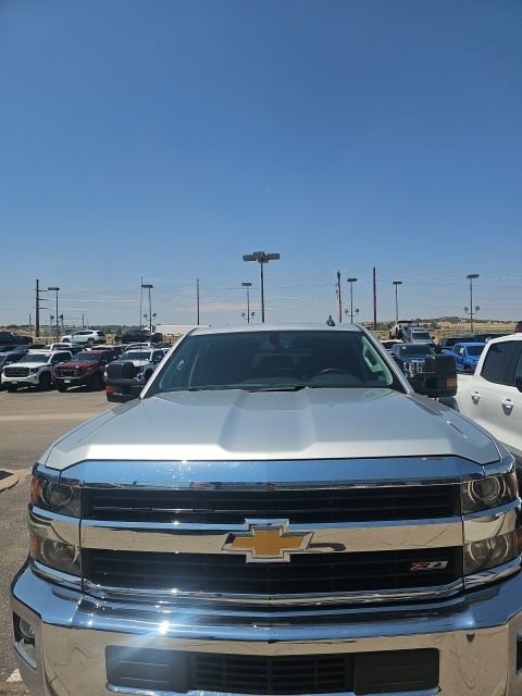 Used 2015 Chevrolet Silverado 2500 LT w/ LT Convenience Package AWD/4WD image 2