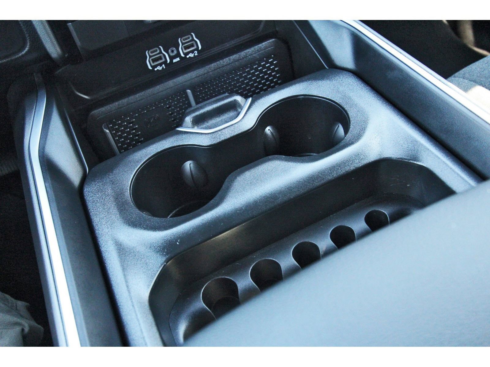 Used 2025 RAM 1500 Lone Star image 30