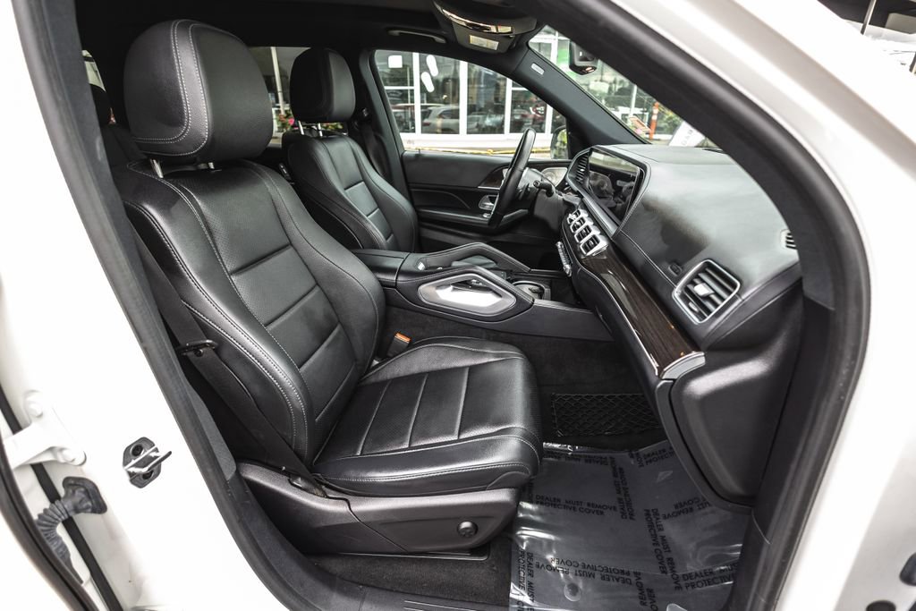 Used 2021 Mercedes-Benz GLS 450 4MATIC image 29