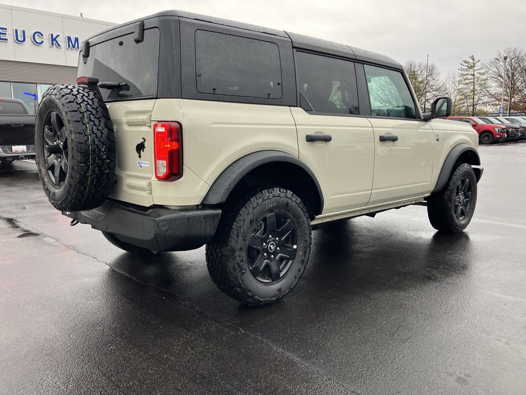 Used 2025 Ford Bronco Big Bend image 7