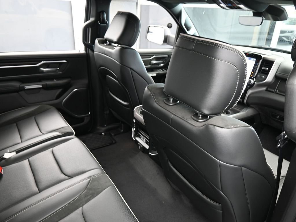 Used 2025 RAM 1500 Laramie image 44