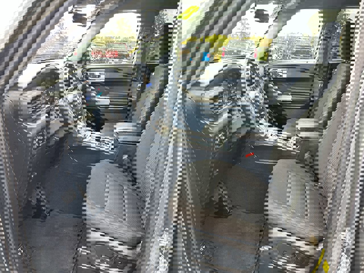Used 2023 Ford Explorer XLT image 21