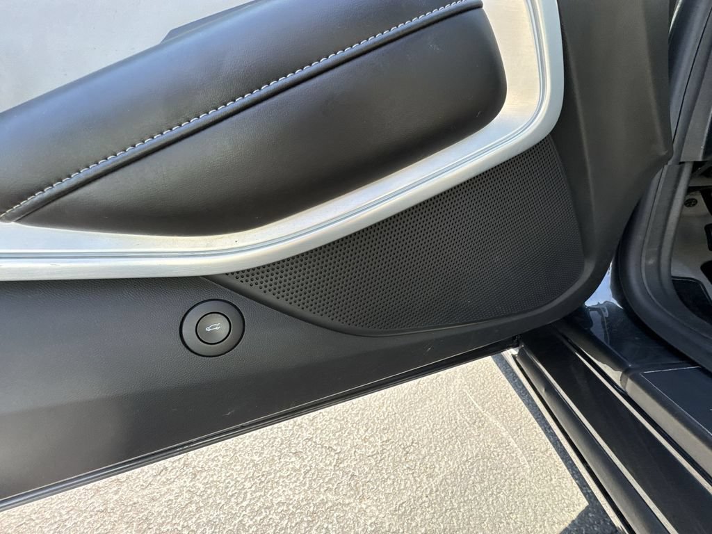 Used 2018 Chevrolet Camaro LT RWD image 25