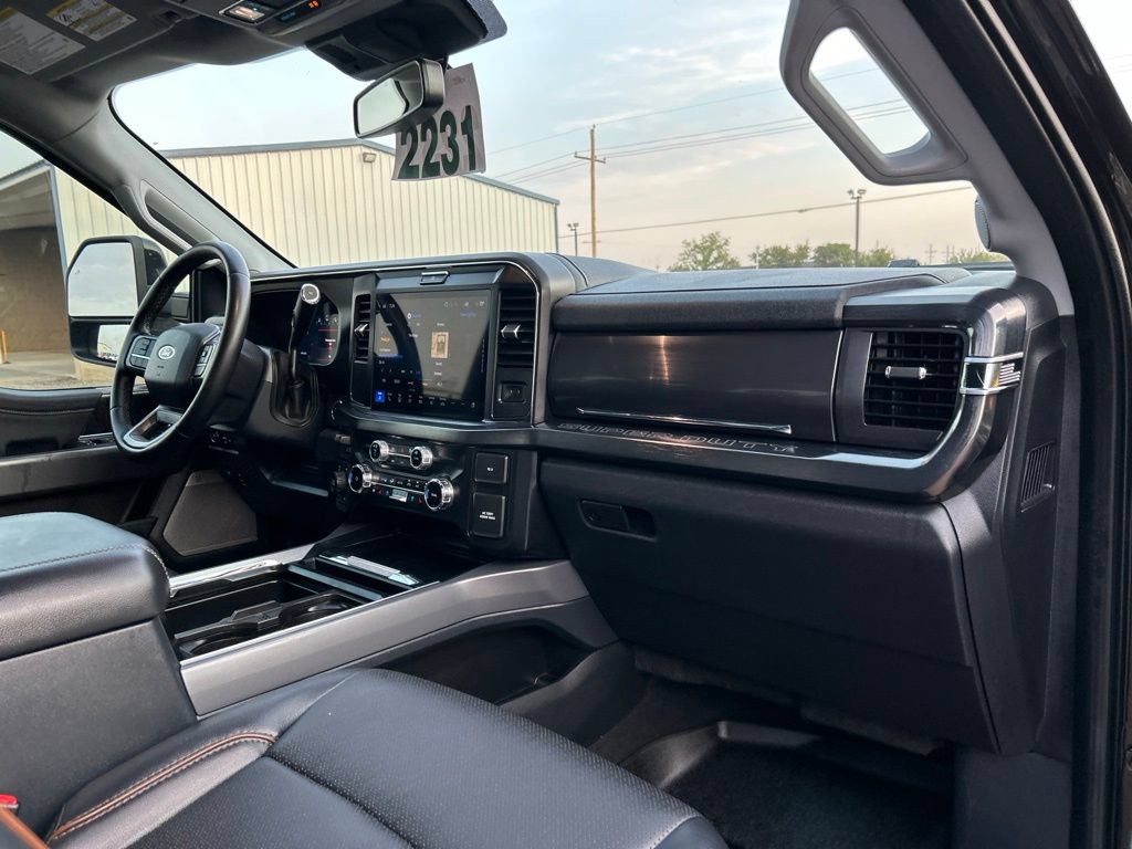 Used 2025 Ford F250 Lariat AWD/4WD image 47