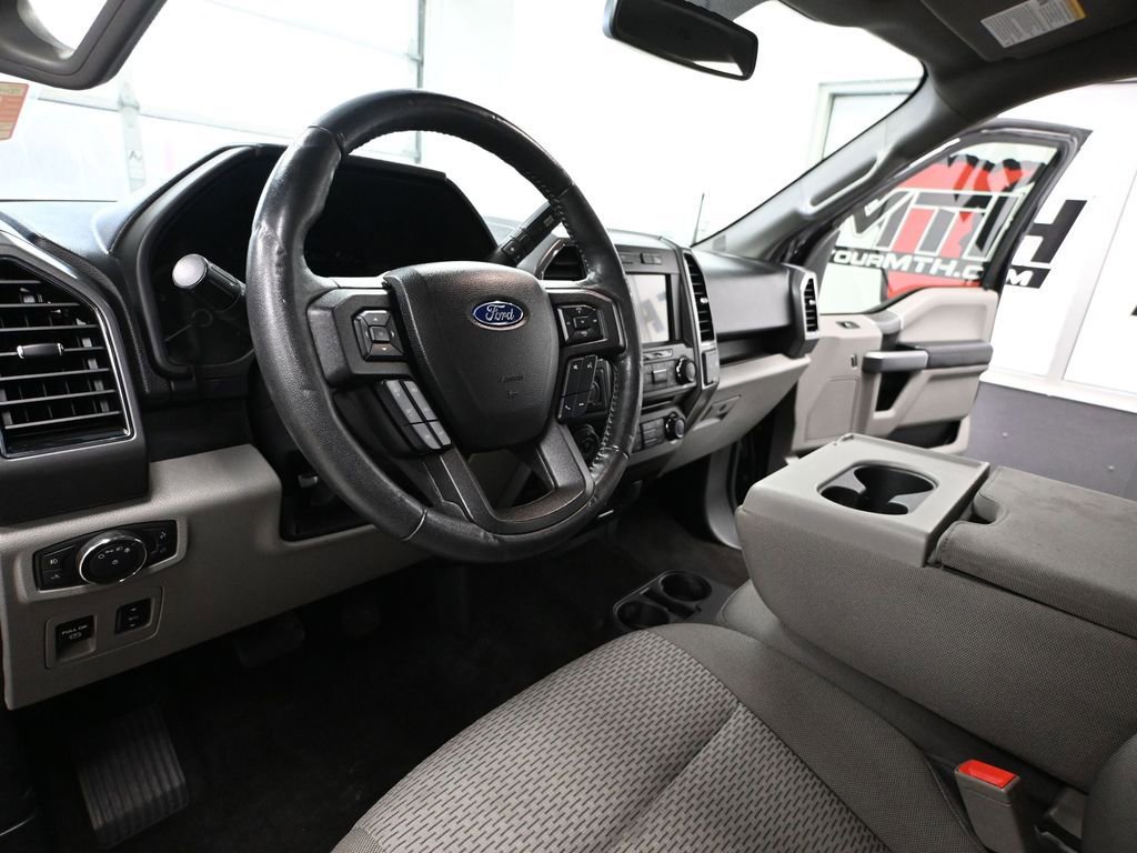 Used 2018 Ford F150 XLT w/ Equipment Group 302A Luxury image 25