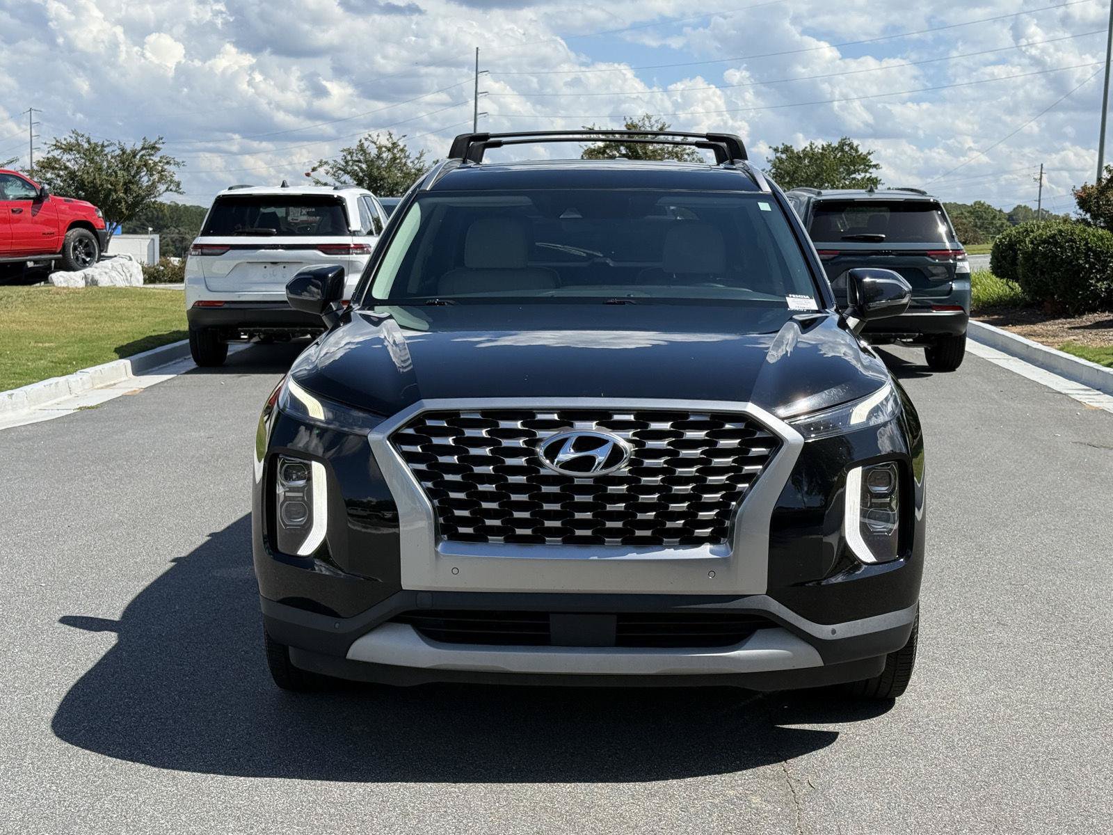 Used 2022 Hyundai Palisade SEL w/ Premium Package FWD image 8