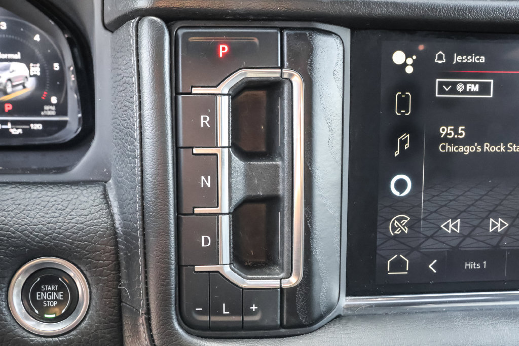 Used 2022 GMC Yukon XL Denali AWD/4WD image 26