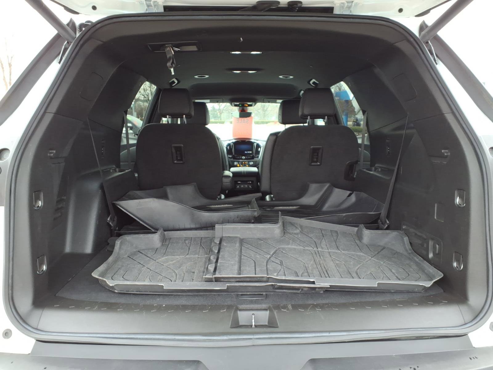 Certified 2023 Chevrolet Traverse RS w/ LPO, Floor Liner Package image 10