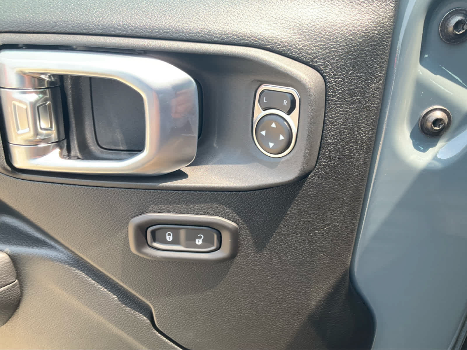 New 2026 Jeep Gladiator Rubicon AWD/4WD image 14