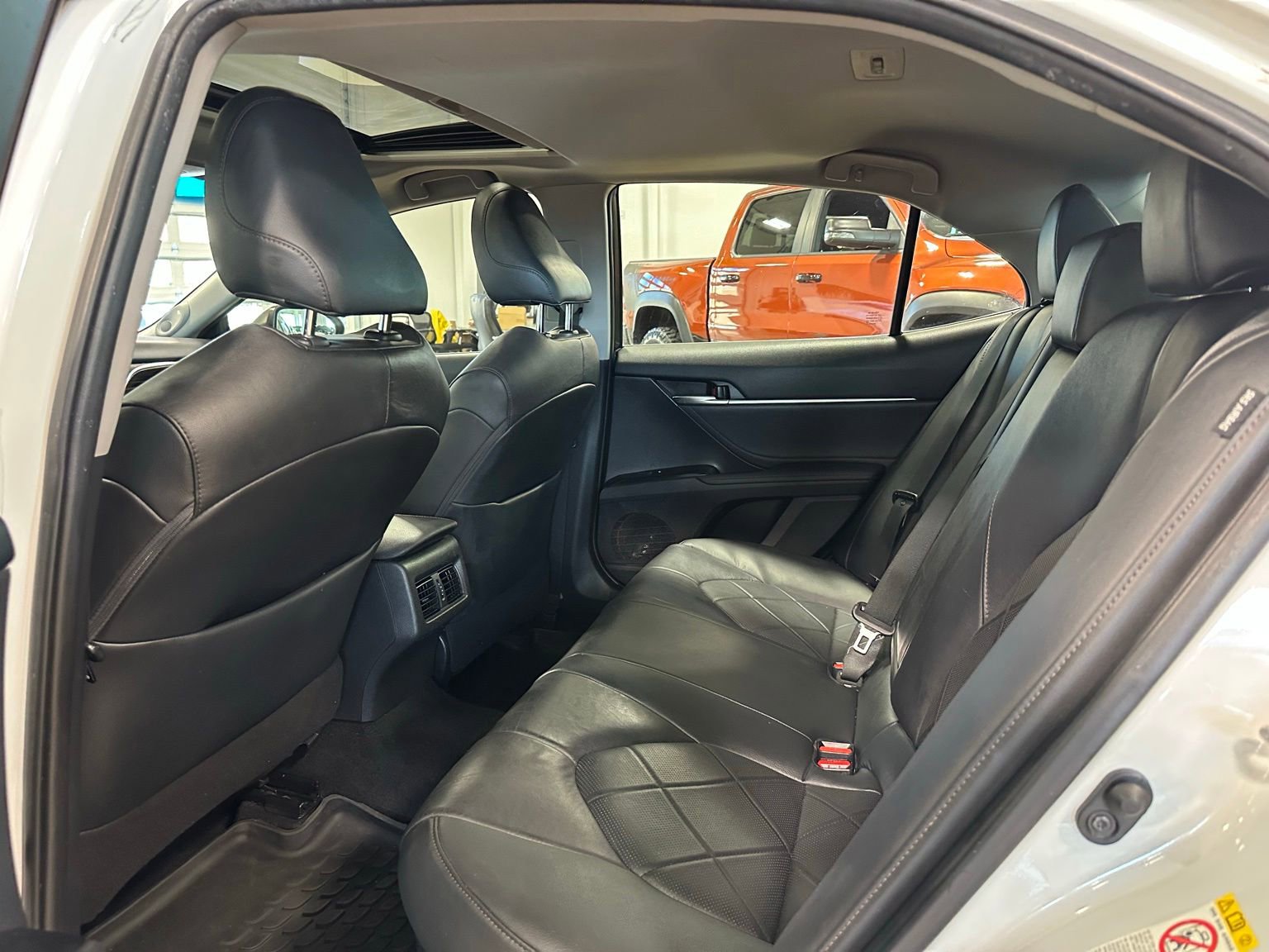Used 2018 Toyota Camry XLE w/ Audio Package FWD image 36