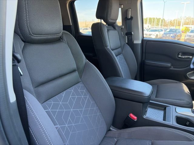 Certified 2025 Nissan Frontier SV w/ SV Convenience Package image 21