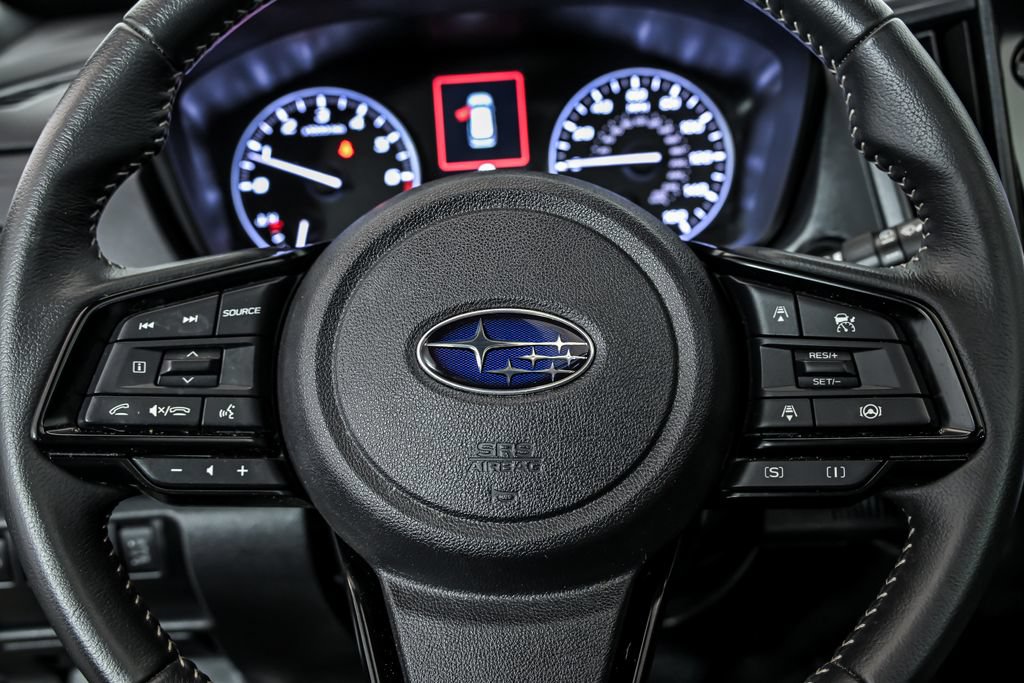 Used 2025 Subaru Forester Premium AWD/4WD image 19