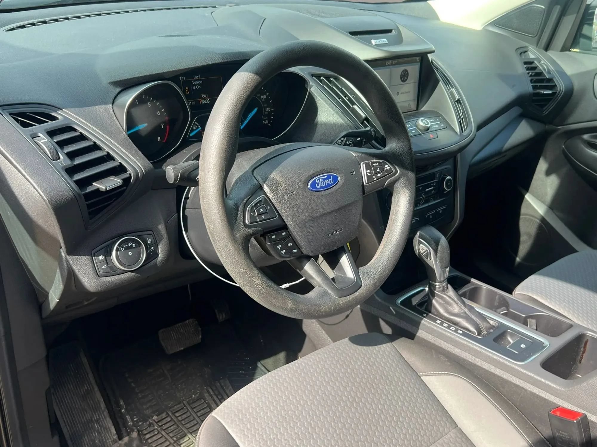 Used 2018 Ford Escape SE w/ SE Sync 3 Package AWD/4WD image 15