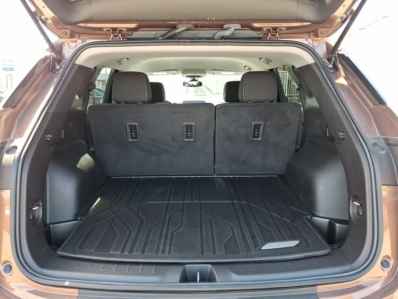 Certified 2023 Chevrolet Blazer LT w/ LPO, Black Grille Bar Package FWD image 30