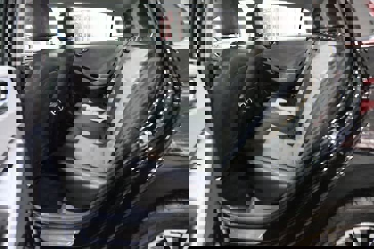 Used 2020 Hyundai Ioniq Limited image 21