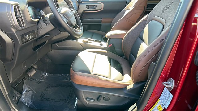 New 2025 Ford Bronco Sport Outer Banks w/ Outer Banks Tech Package+ image 8