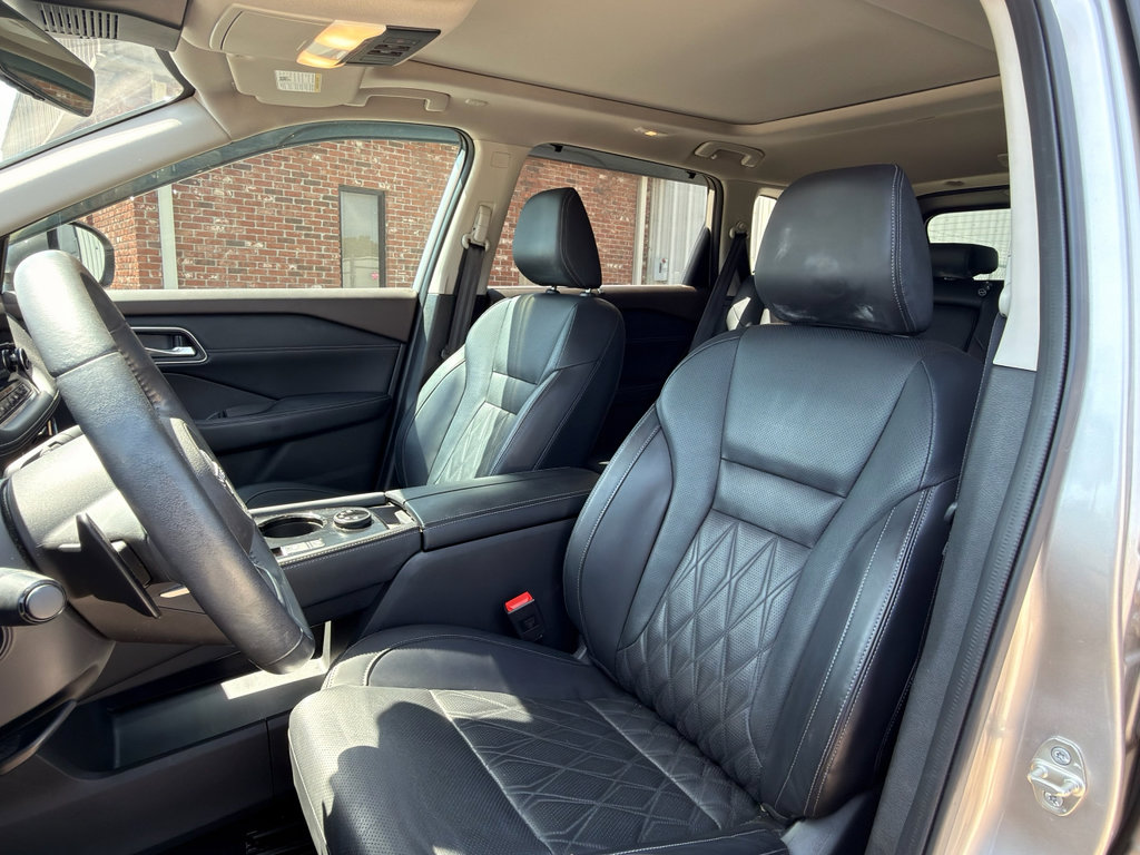 Certified 2023 Nissan Rogue Platinum w/ Platinum Premium Package image 7