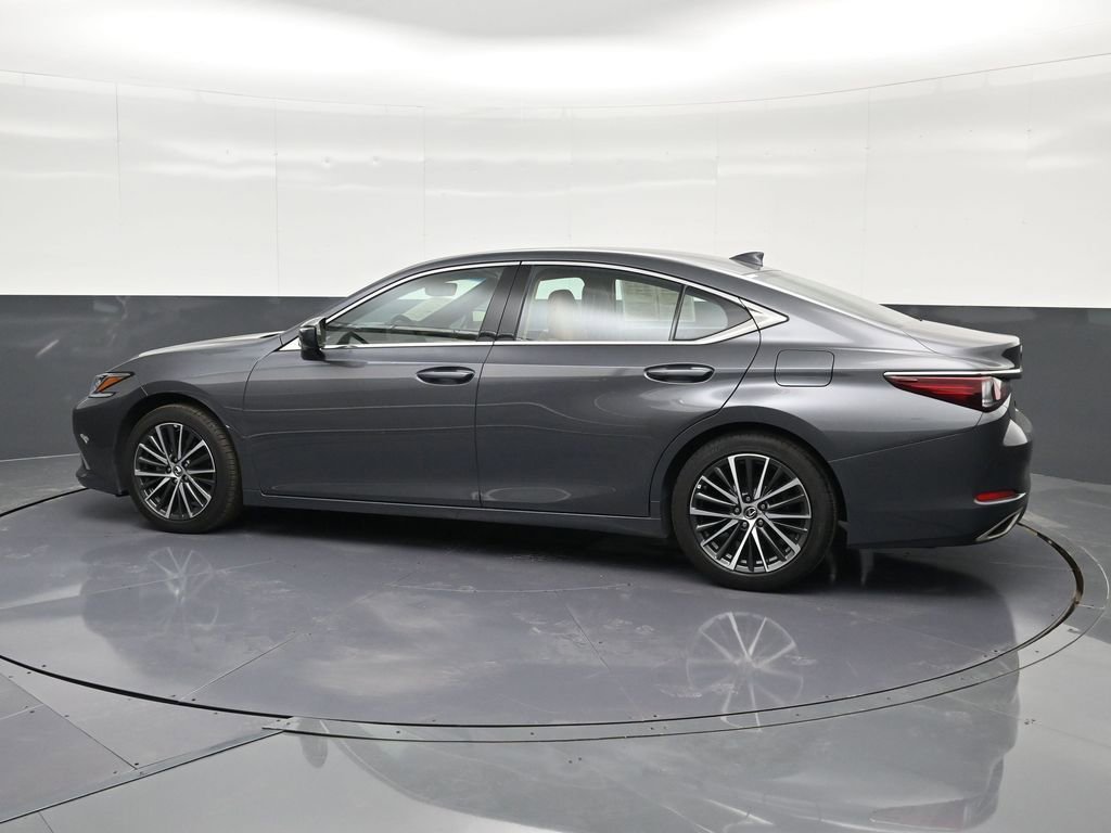 Used 2024 Lexus ES 350 w/ Premium Package image 8
