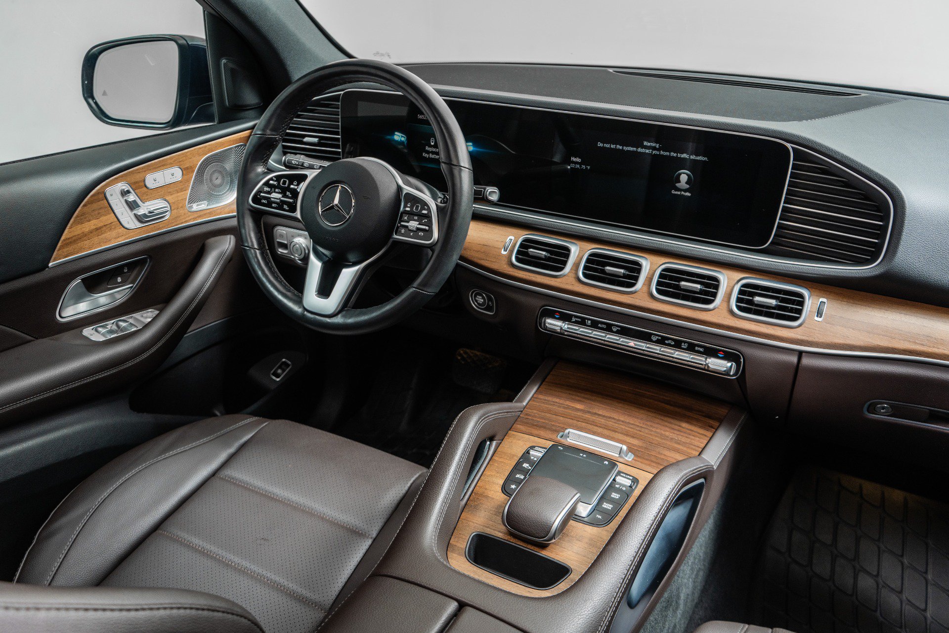 Used 2022 Mercedes-Benz GLE 350 4MATIC image 26