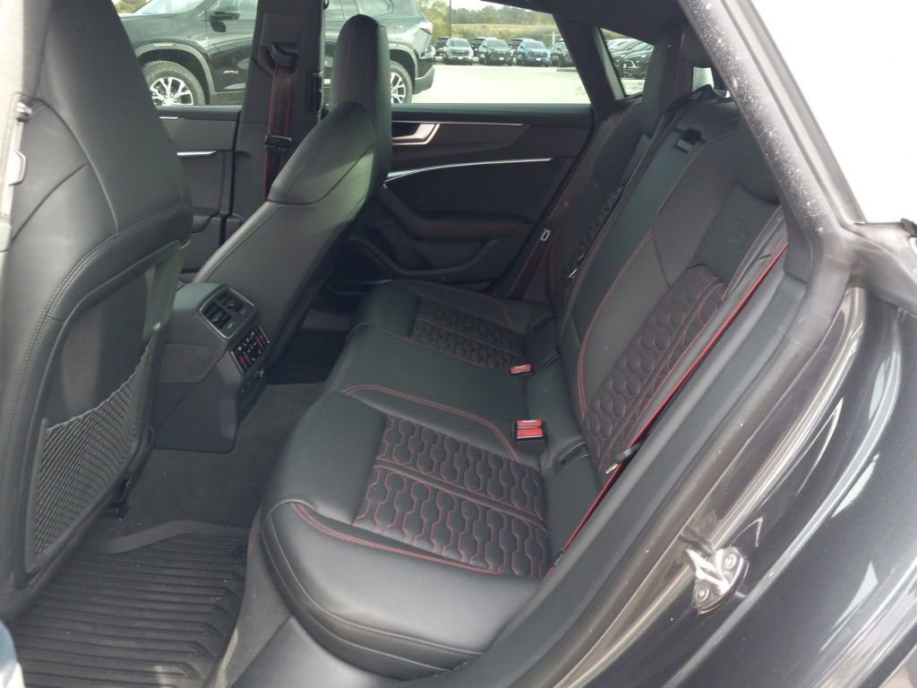 Used 2022 Audi RS 7 4.0T w/ Black Optic Package image 21