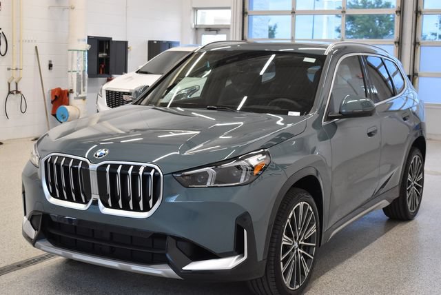 New 2026 BMW X1 xDrive28i AWD/4WD image 9