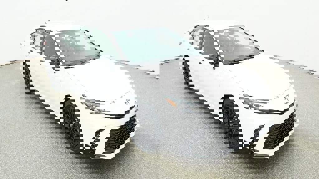 New 2026 Toyota Camry Hybrid FWD image 13