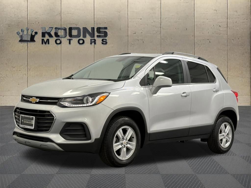 Used 2020 Chevrolet Trax LT w/ LT Convenience Package