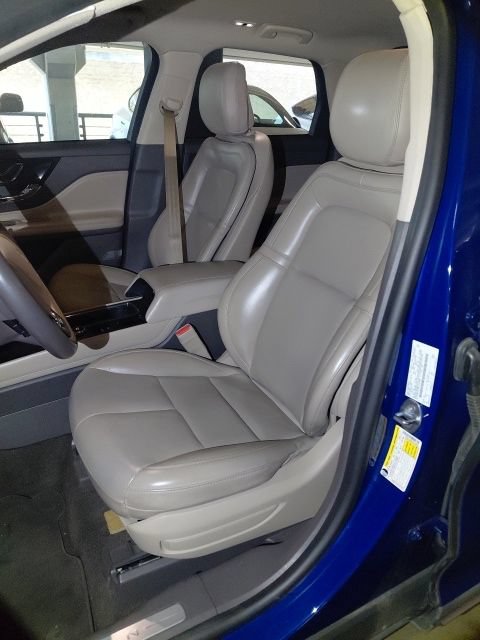 Used 2020 Lincoln Corsair FWD w/ Convenience Package image 5