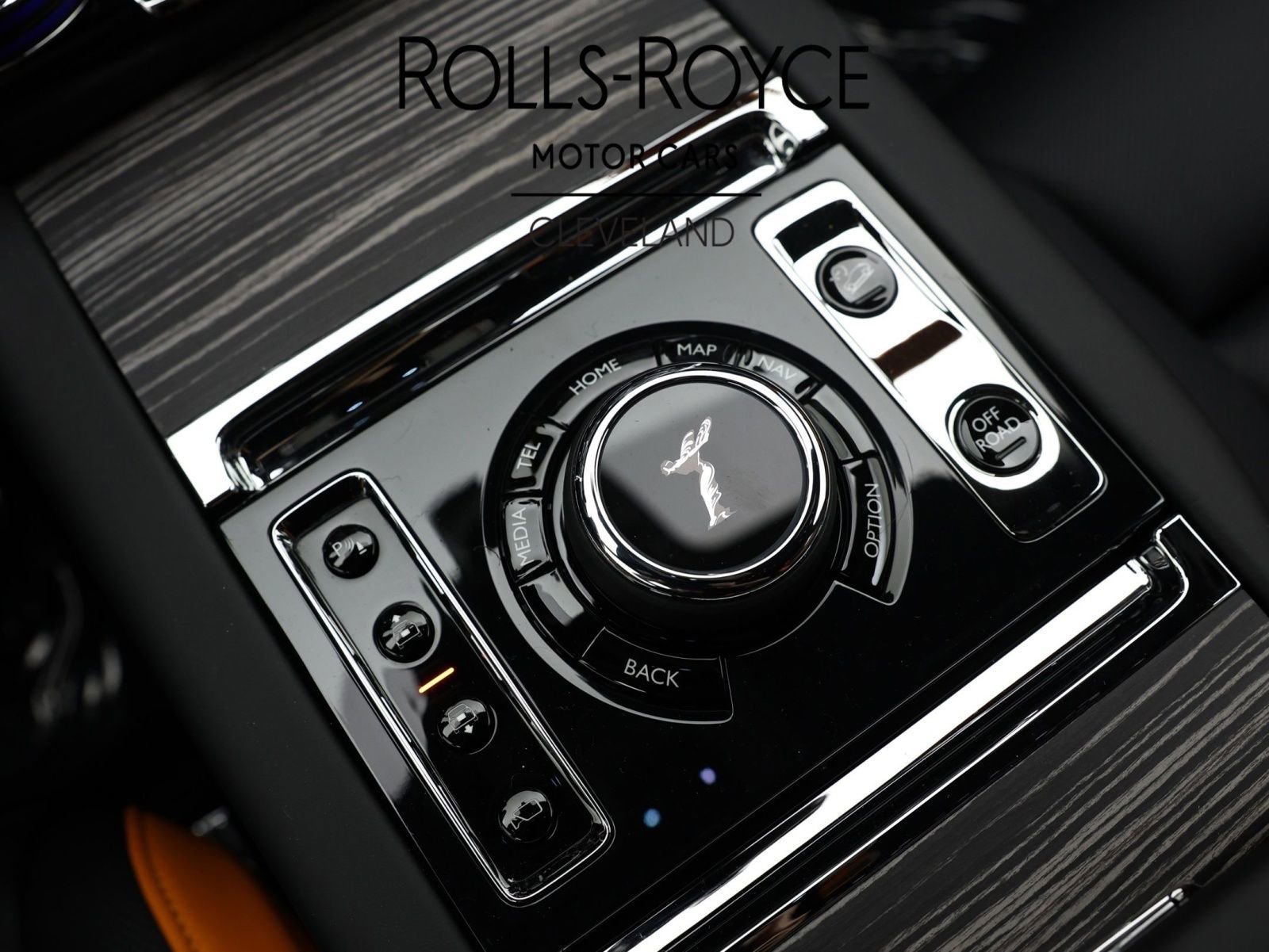 New 2026 Rolls-Royce Cullinan AWD/4WD image 33