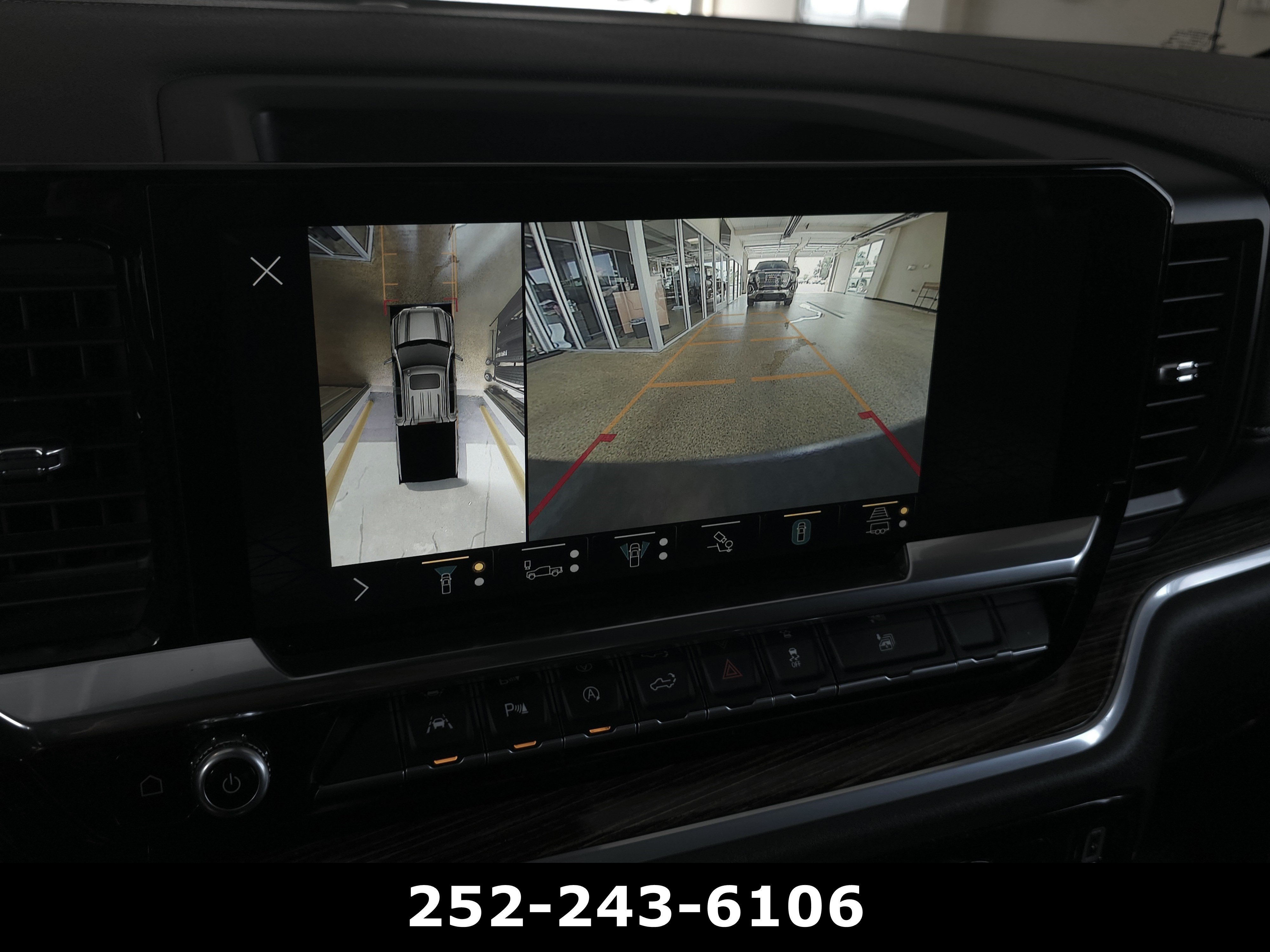 Used 2022 GMC Sierra 1500 Elevation w/ Elevation Premium Package AWD/4WD image 16
