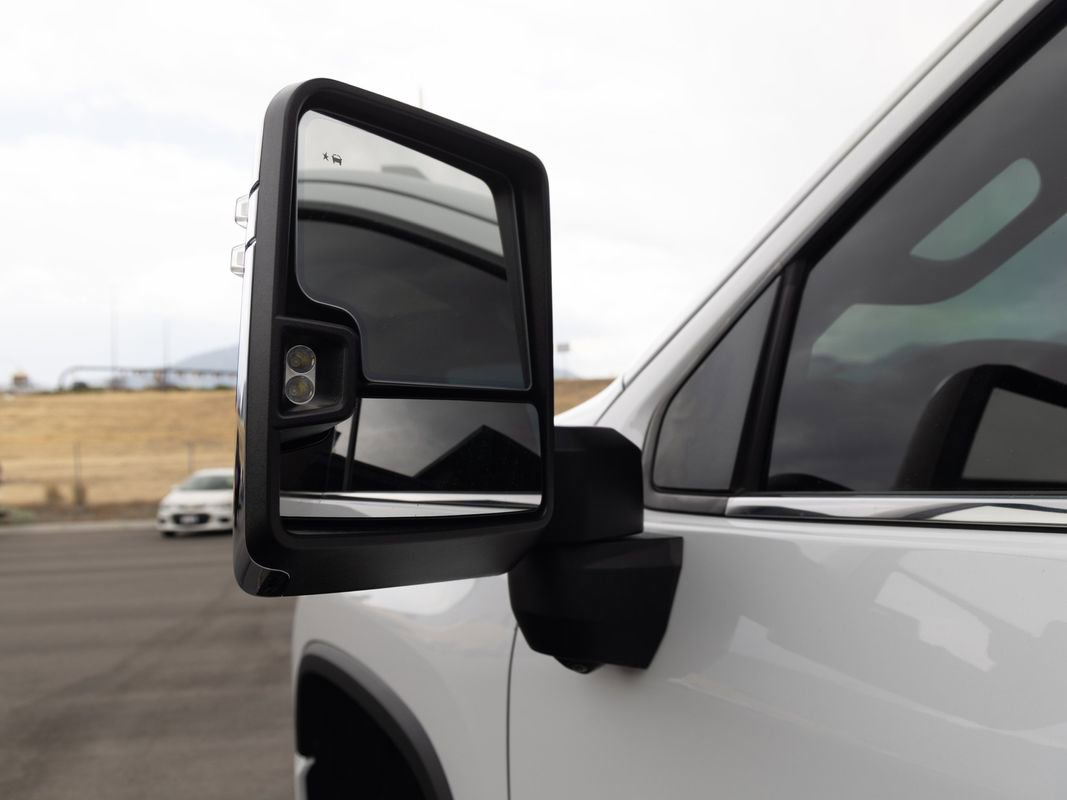 Used 2022 Chevrolet Silverado 3500 High Country w/ Z71 Off-Road Package image 14