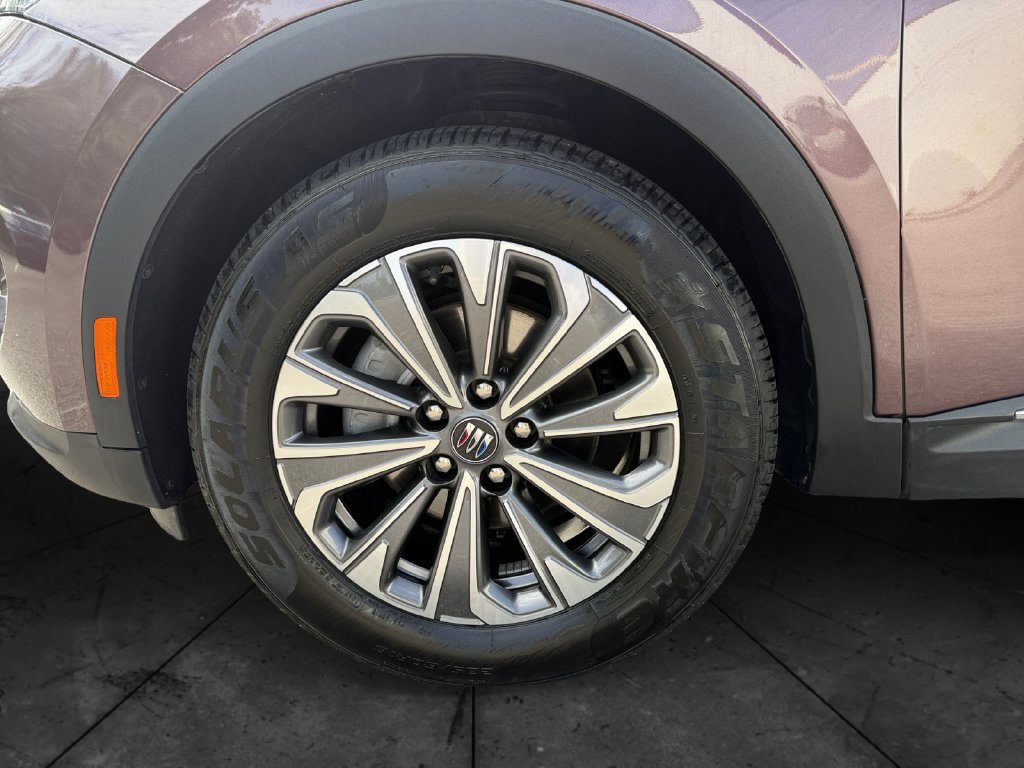 Used 2024 Buick Envision Preferred AWD/4WD image 14