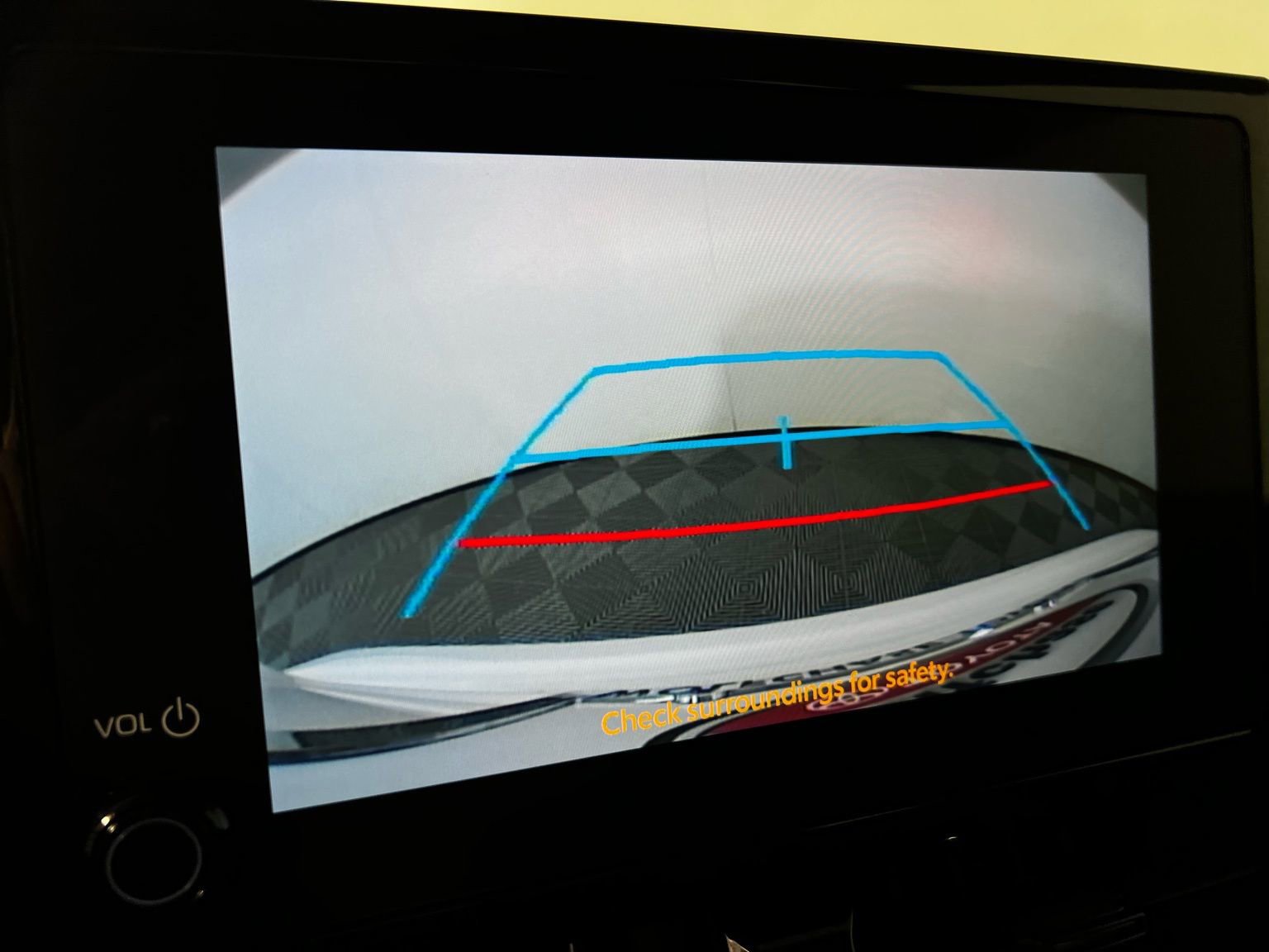 Used 2025 Toyota Corolla LE image 18