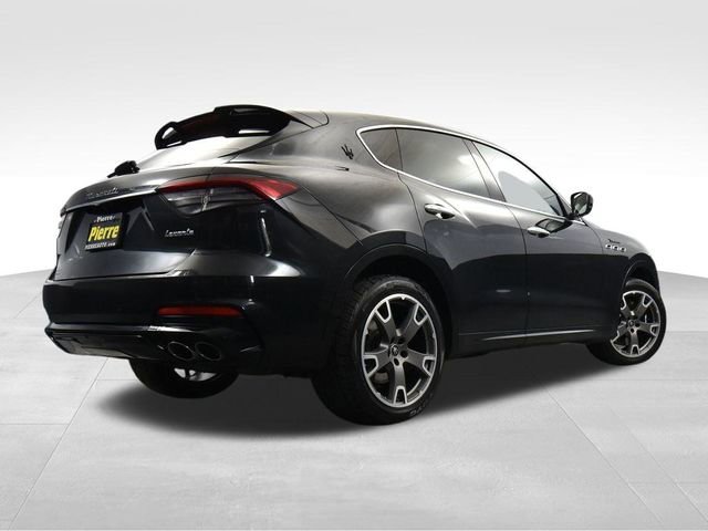 Used 2023 Maserati Levante Modena image 27