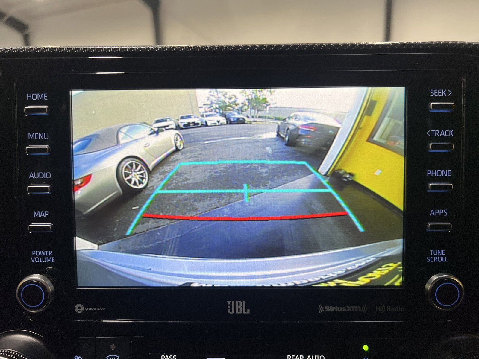 Used 2021 Toyota Highlander XSE image 25