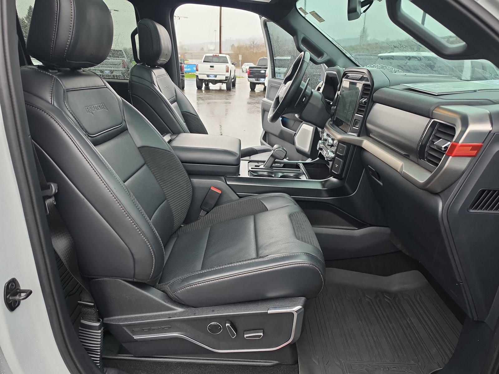 Used 2023 Ford F150 Raptor w/ Raptor Carbon Fiber Package image 15