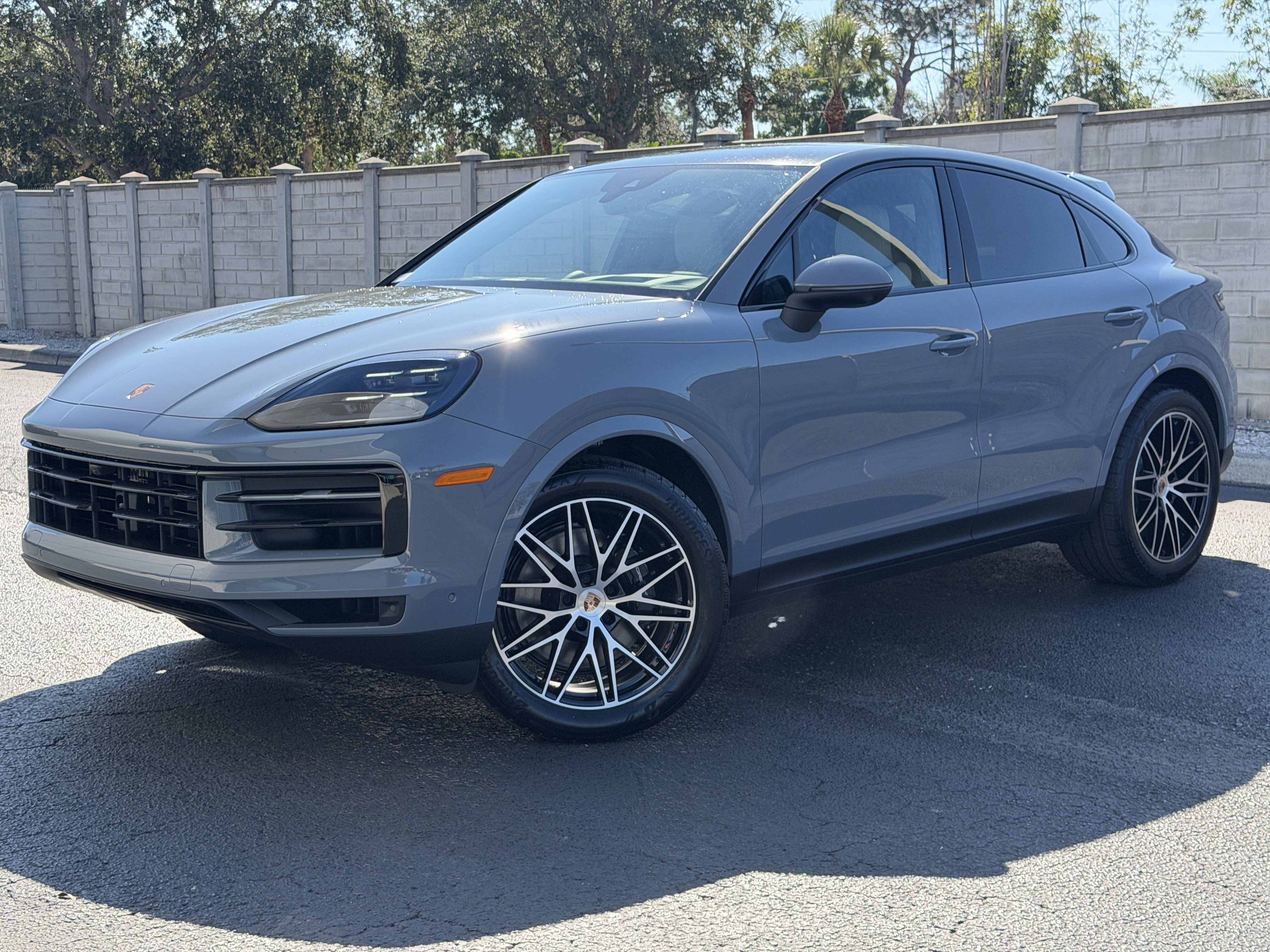 New 2026 Porsche Cayenne Coupe image 1